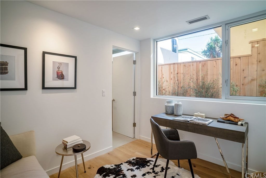131 2nd St