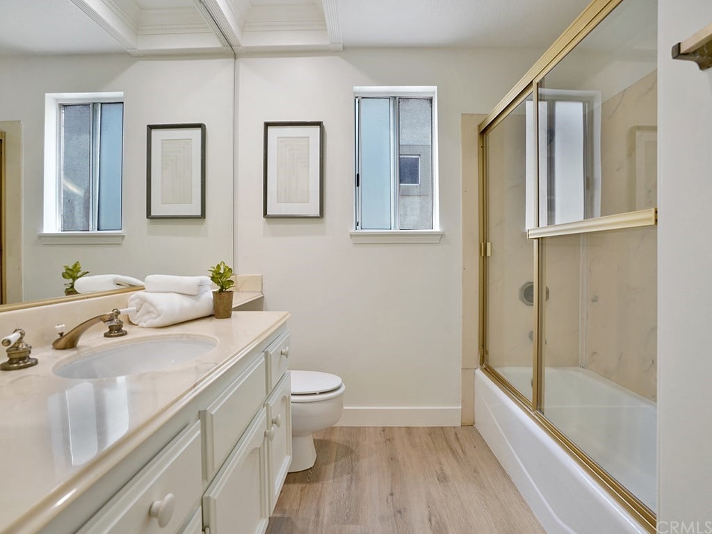 27775 Niguel Village Dr