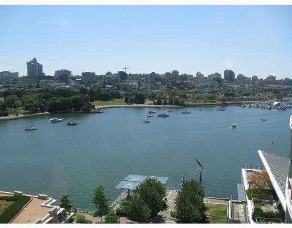 1383 Marinaside Cres, #1603