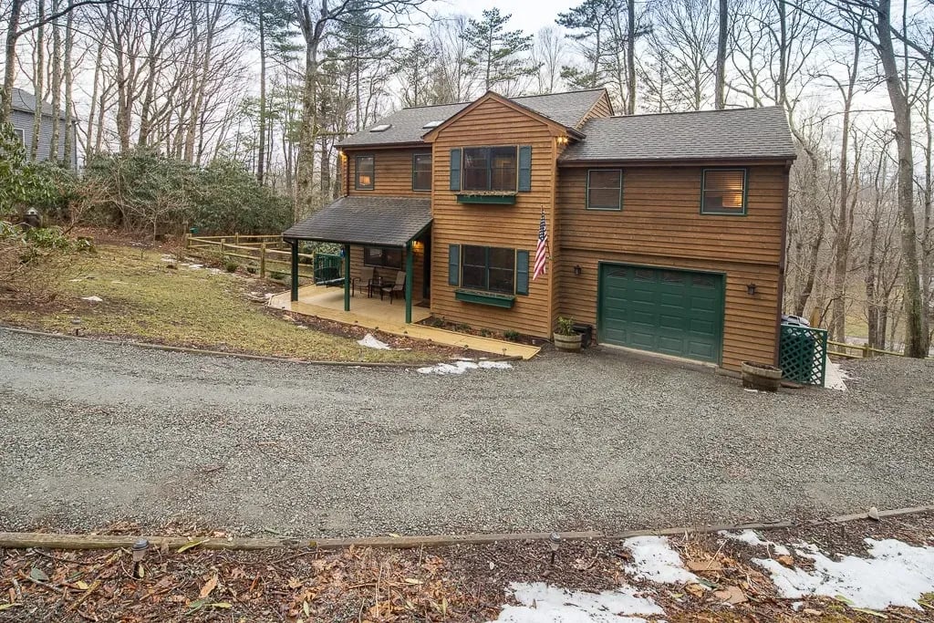 132 Grapevine Cir