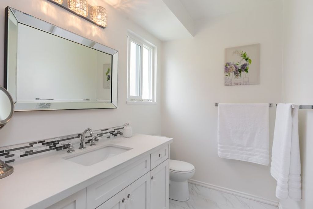 8081 138a St