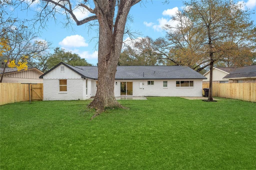6007 Ettrick Dr.