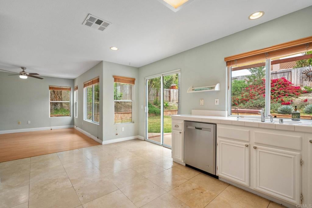 513 Shadow Tree Dr