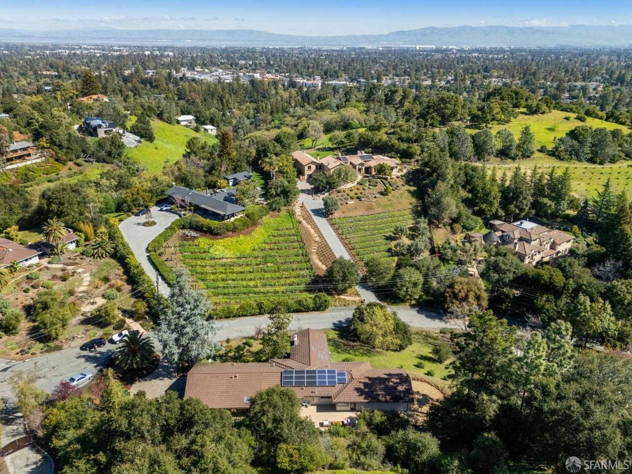 12769 Dianne Dr