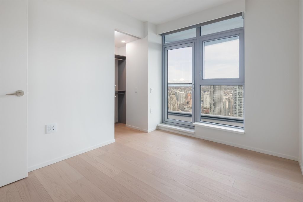 889 Pacific St, #3801