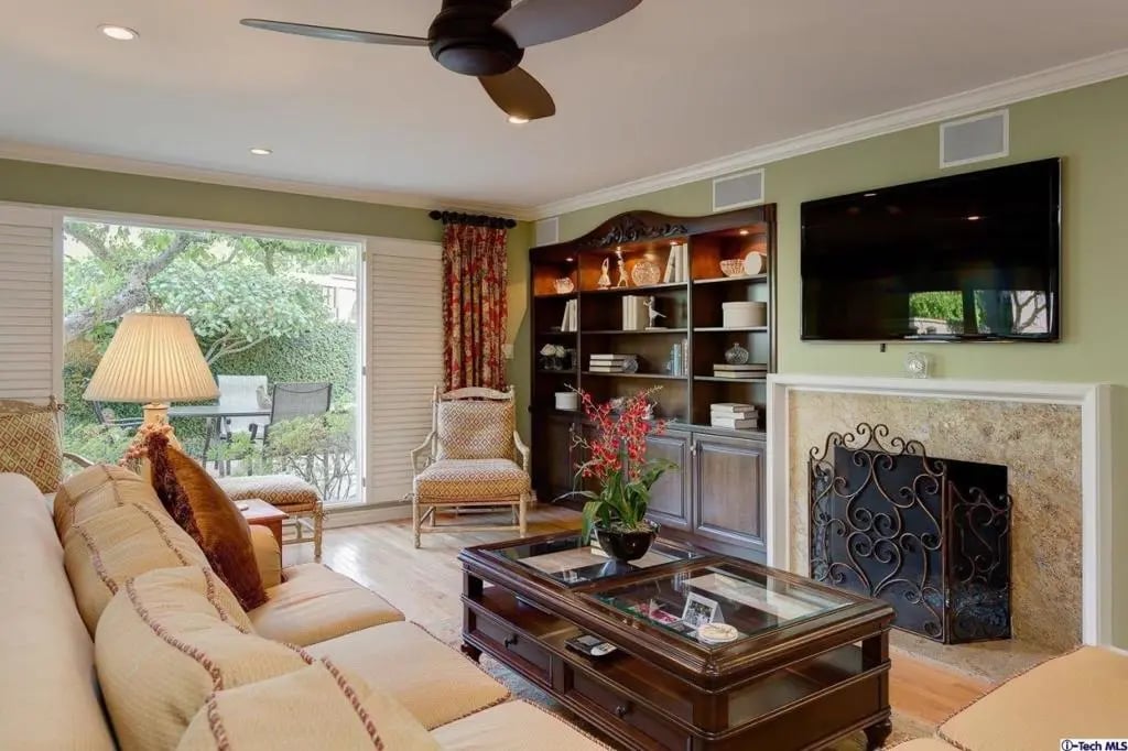 950 S Orange Grove Blvd, #C
