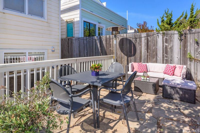 479 Texas St, #1