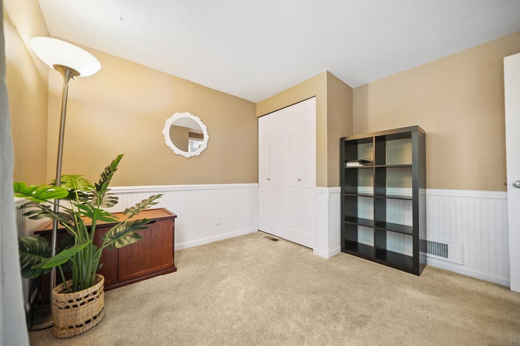 9205 Morning Side Drive NW