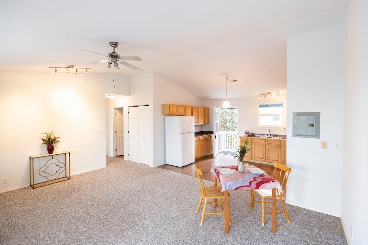 92-9097 Catamaran Ln