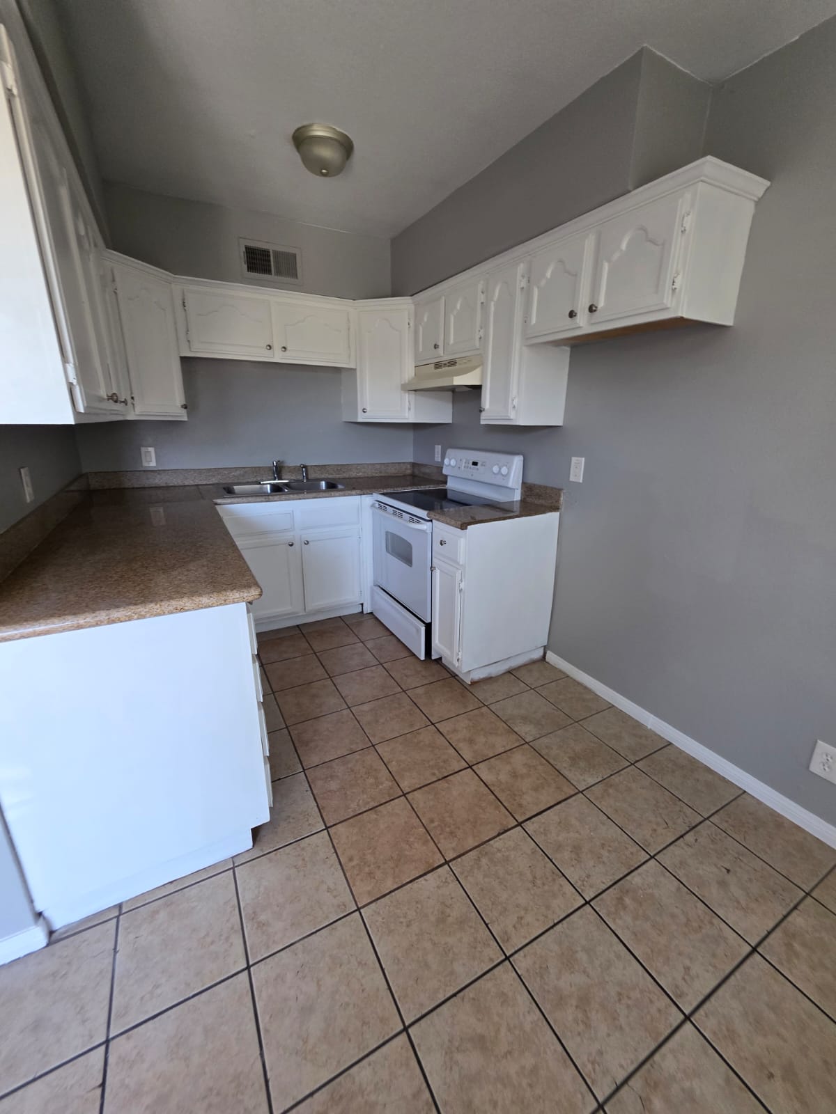 412 West Monroe Avenue #18