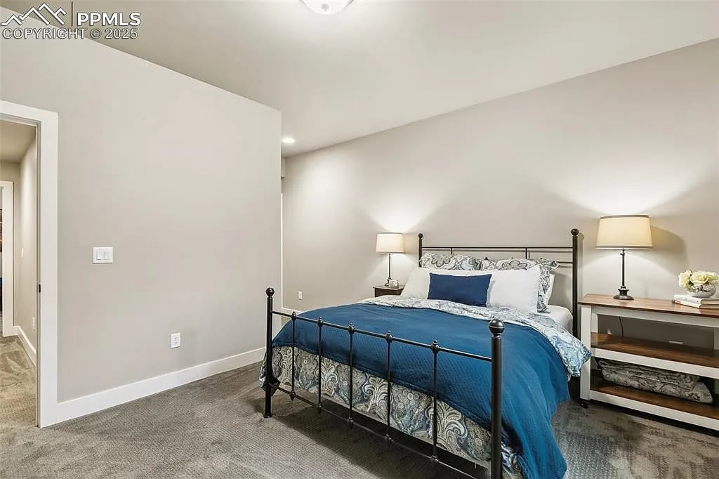 6792 David Anthony Ct