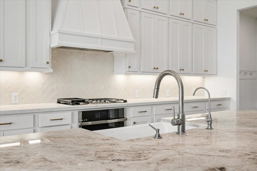 1216 Deerfoot Circle