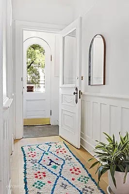 856 Saint John's Place