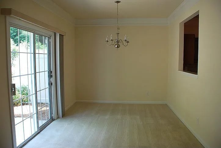 521 Windstone Trl