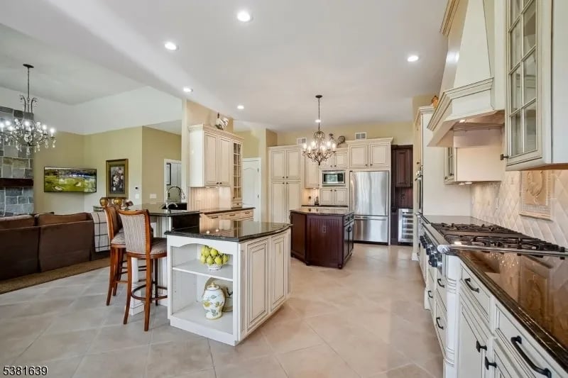 13 Sidney School Rd