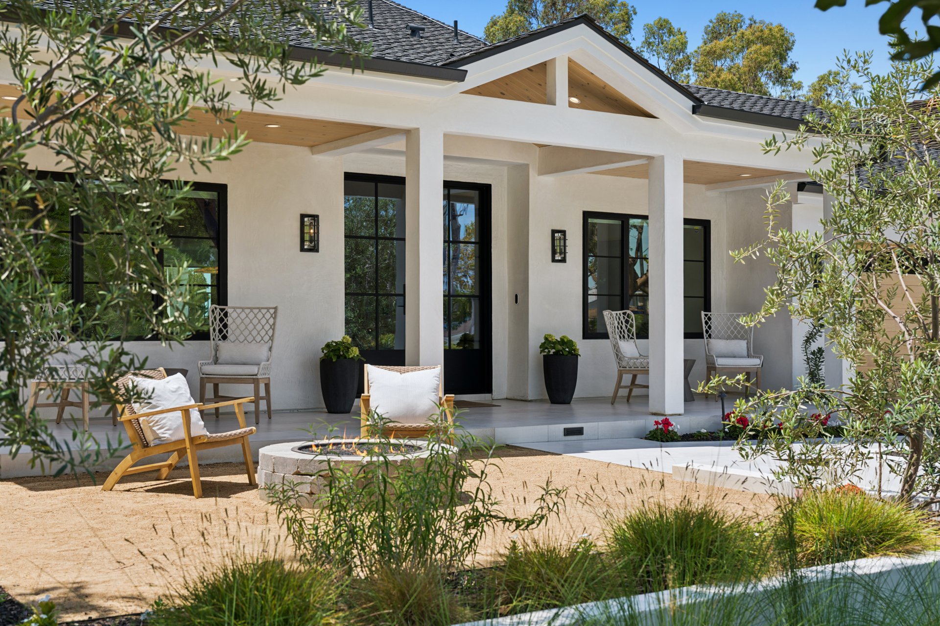 2207 Port Harwick Place