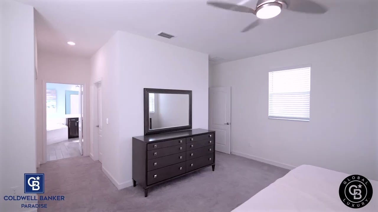 You’ll Never Guess This Vero Beach Lakefront Home — 4 Beds, 2400+ sqft, ONLY $525K!
