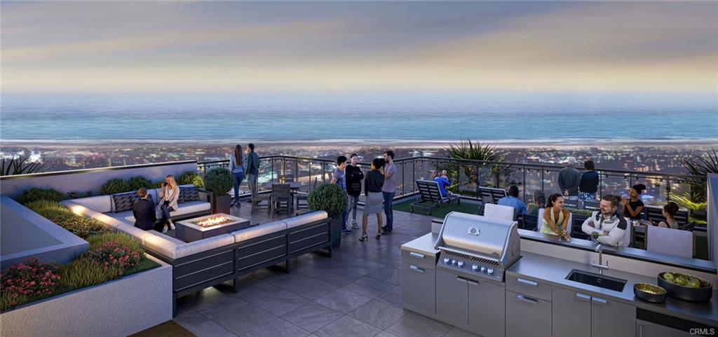 401 W Grand Ave #306