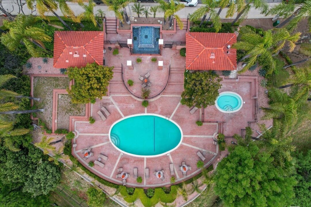 View Grandeur