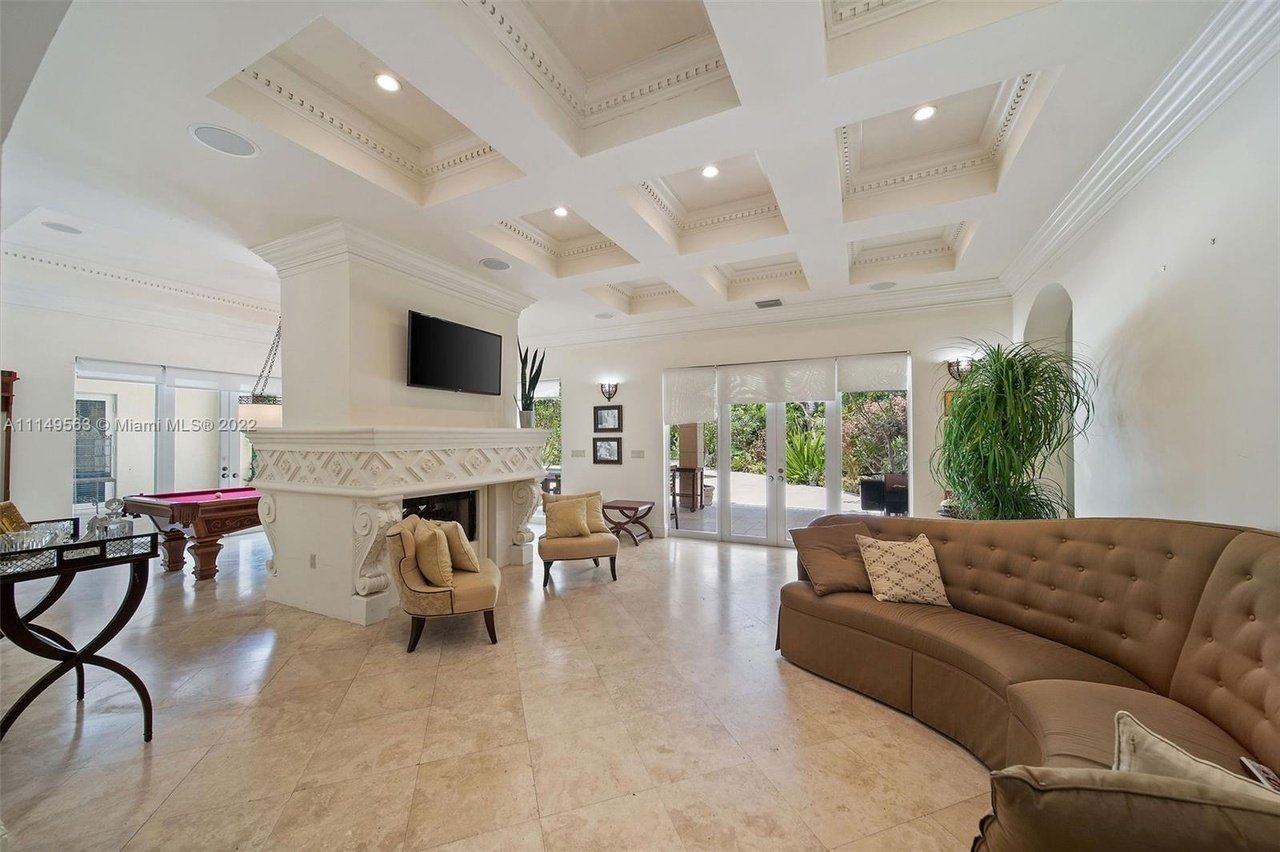6400 SW 72nd Ct