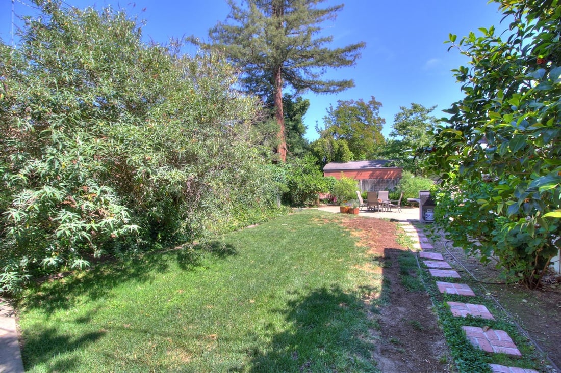 Just Listed! Updated Gorgeous South Land Park Beauty!