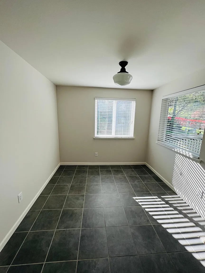 6700 NE 182nd St APT B203