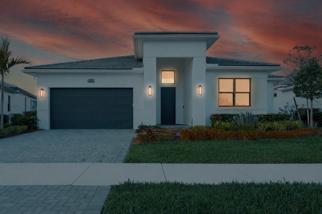 2293 SE Canopy Cove Lane