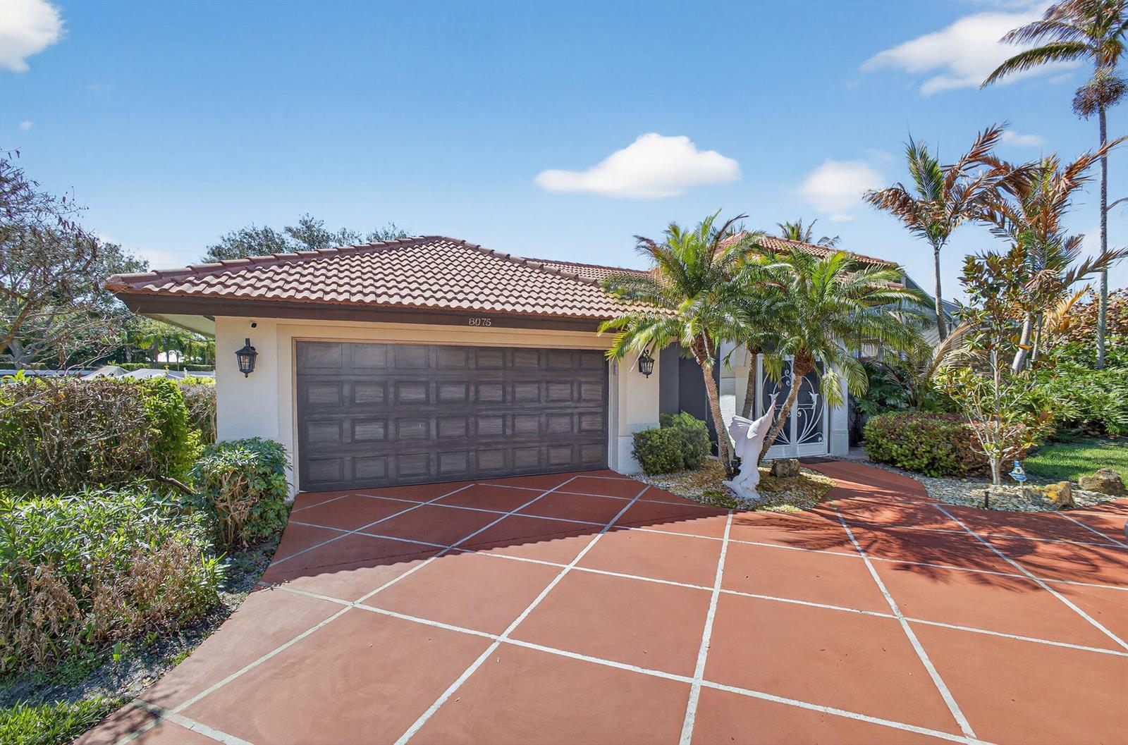 8075 SE Governors Way