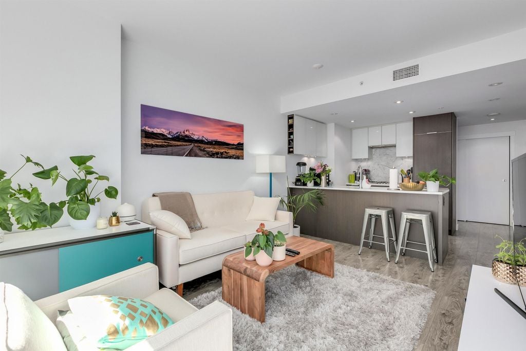 110 Switchmen St, #301