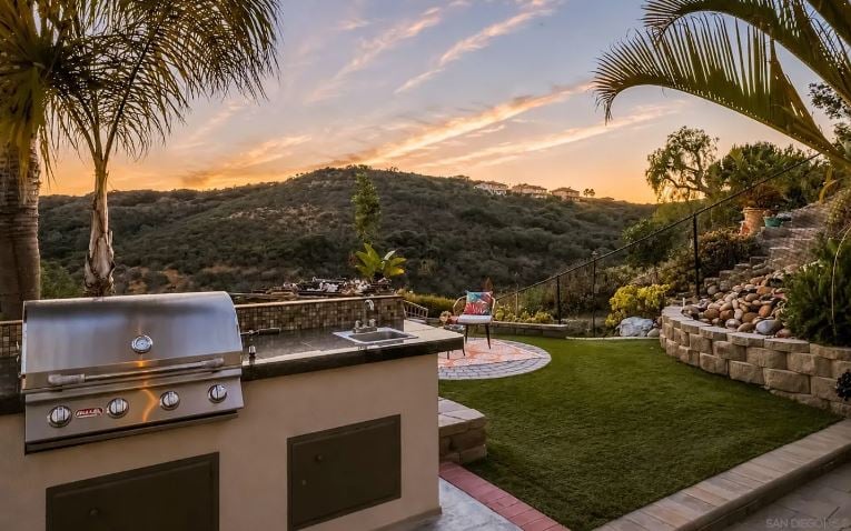 12304 Dormouse Rd, San Diego, CA 92129