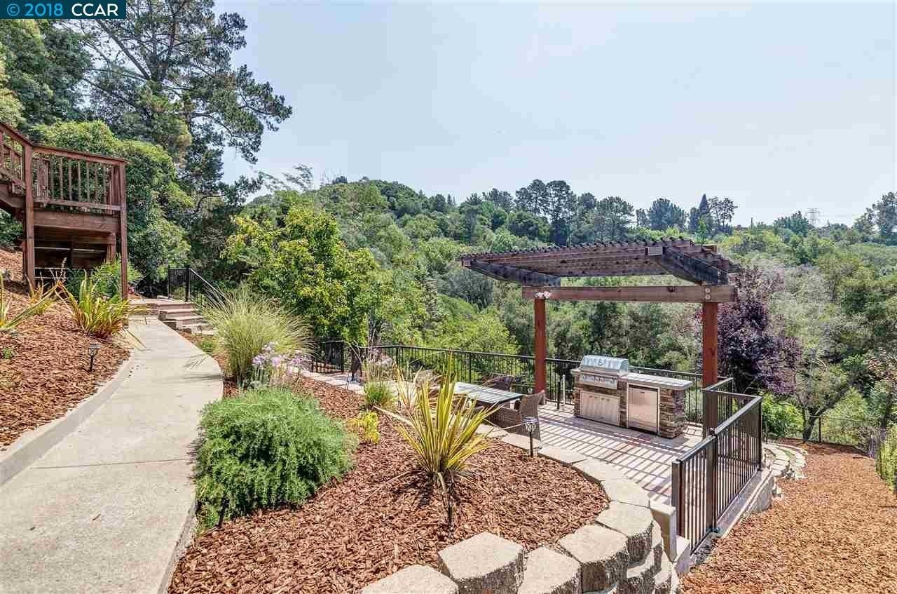 28 Southwood Dr
