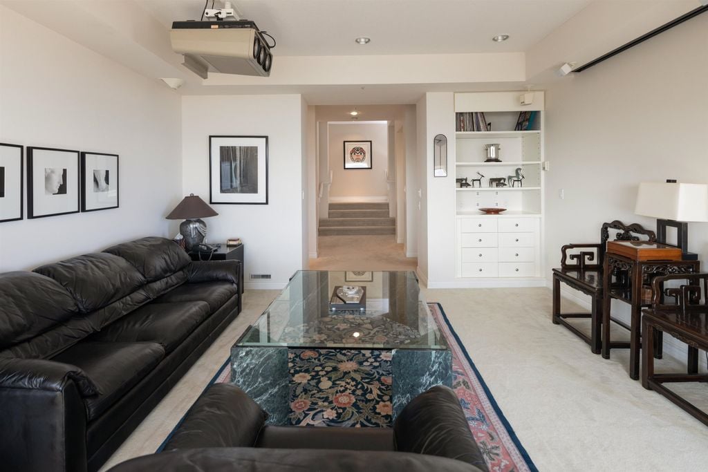 2488 Varley Ln