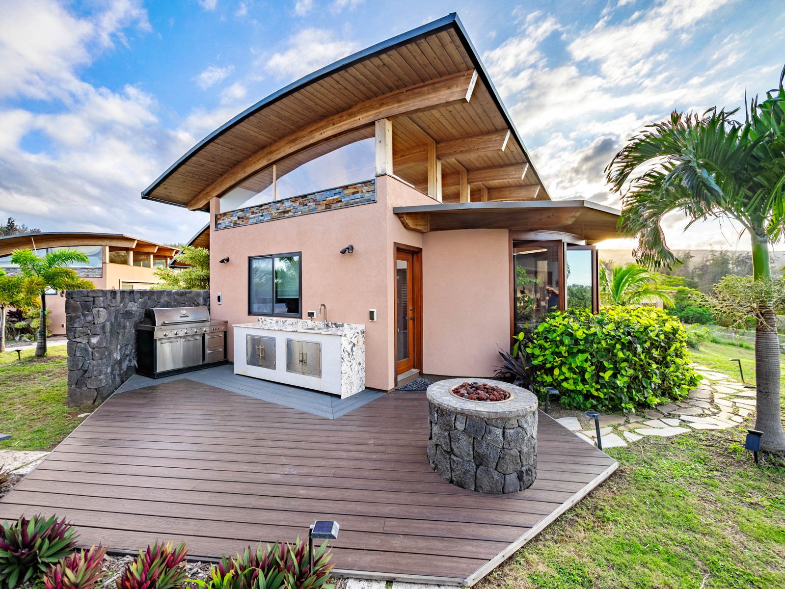 NANAINA KAI ESTATE