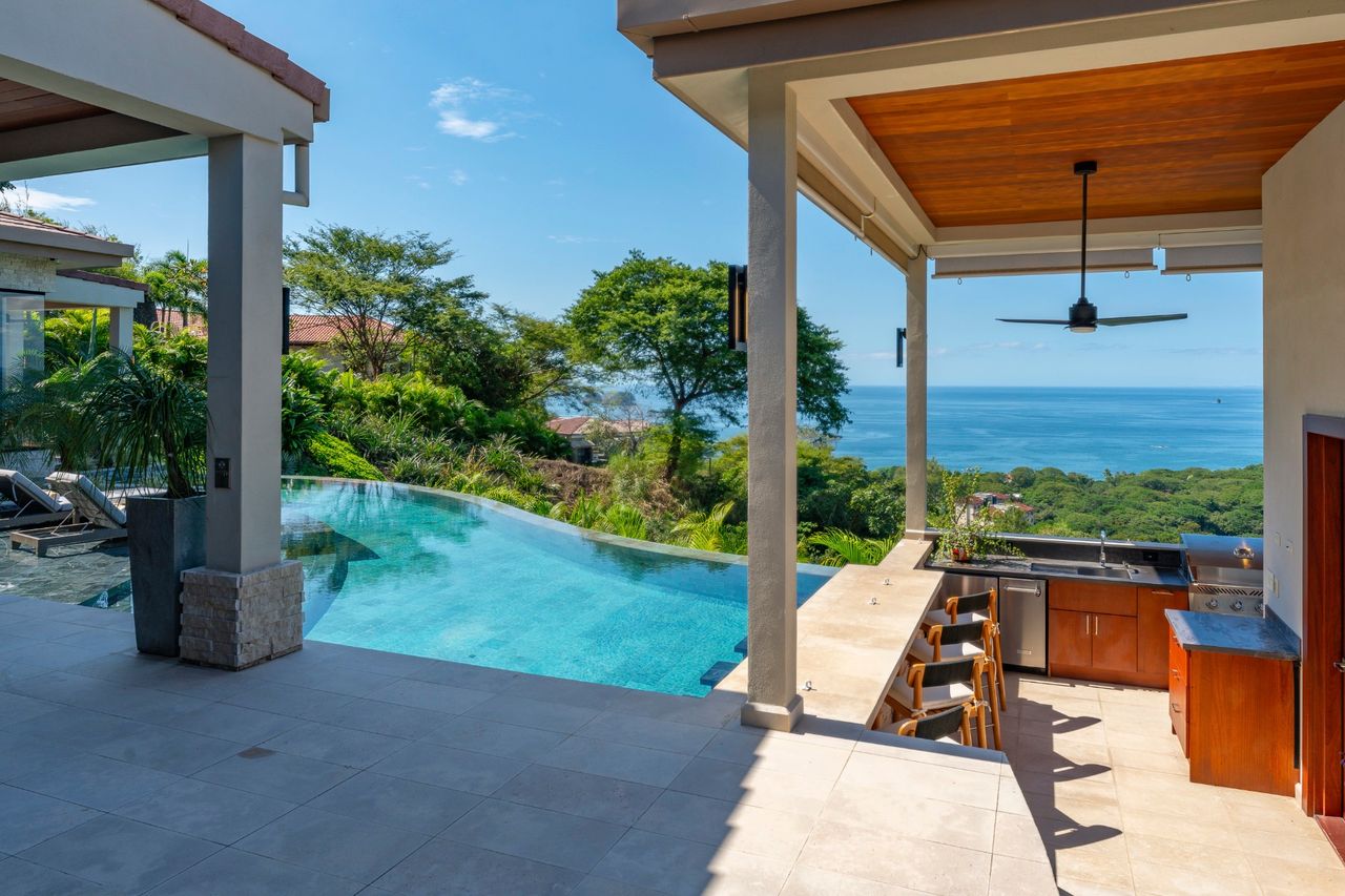 Villa Bougainvillea 