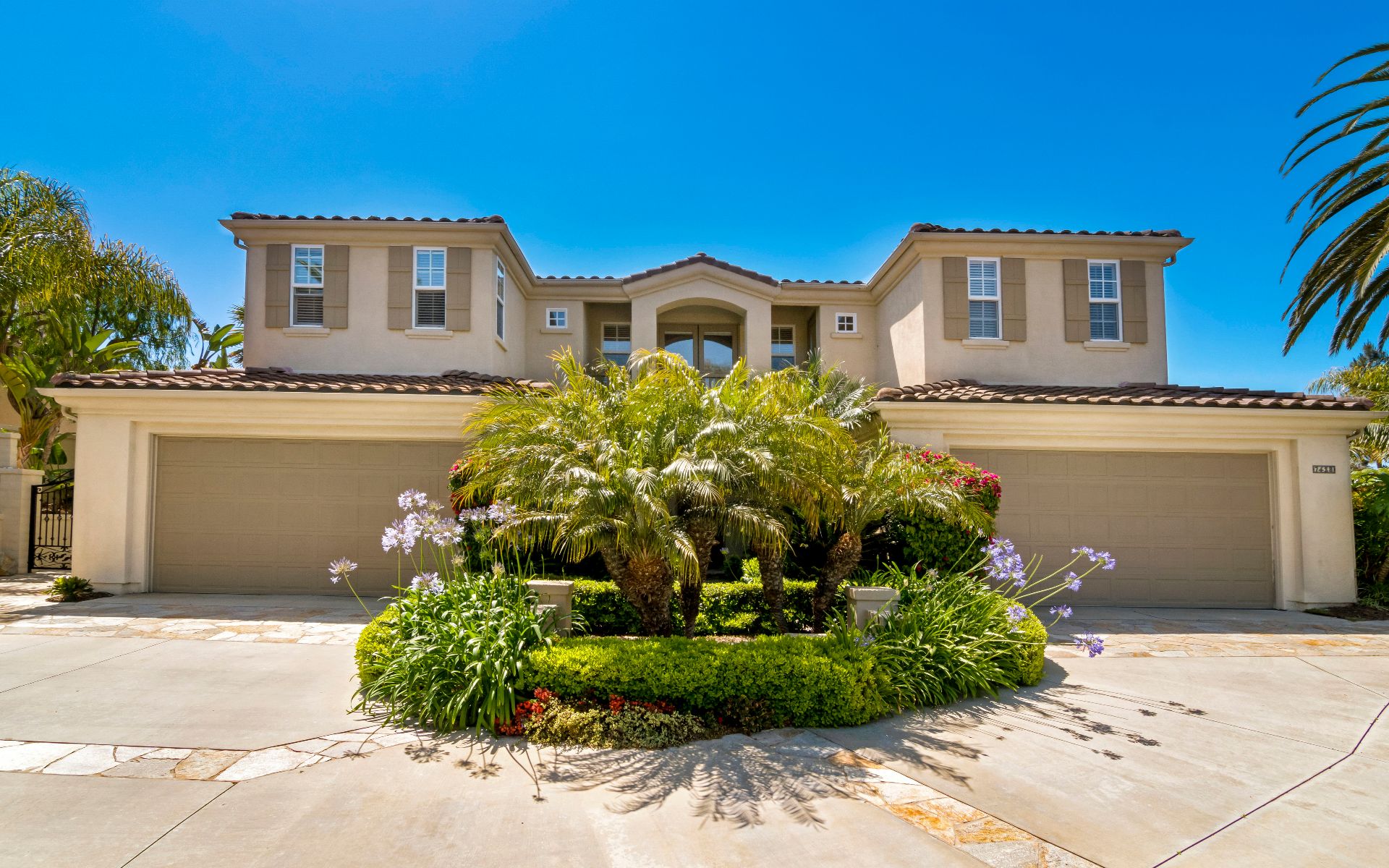 7418 Pelican Street