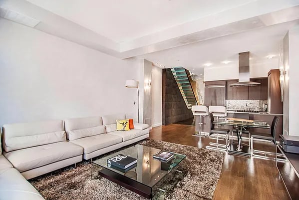 225 5th Avenue Unit: PHD