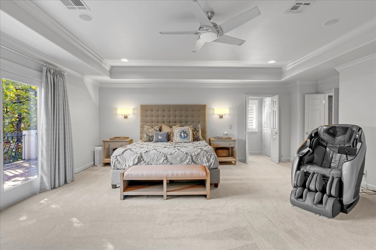 Luxury Living in Bixby, Oklahoma: A Premier Estate in Devonshire at Graystone Represented by Philip Shain of The Agency Tulsa - Wyatt Poindexter - The Agency