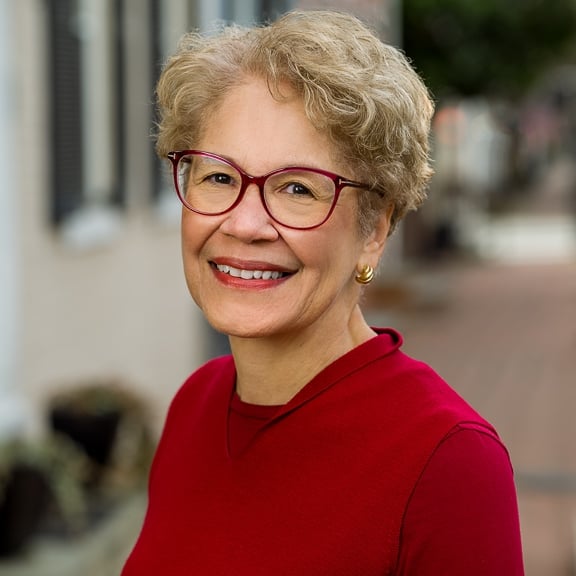 Brenda Gail Brown Alexandria, VA Real Estate Agent Headshot