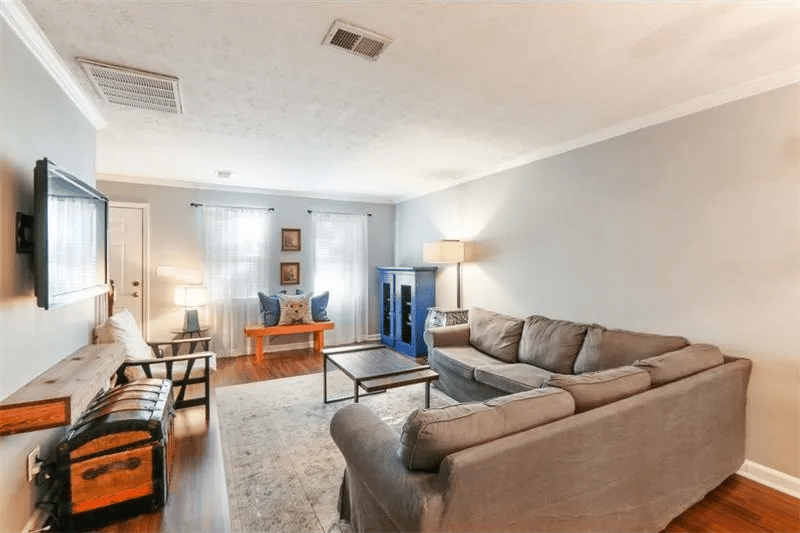 105 River Dr N Unit B