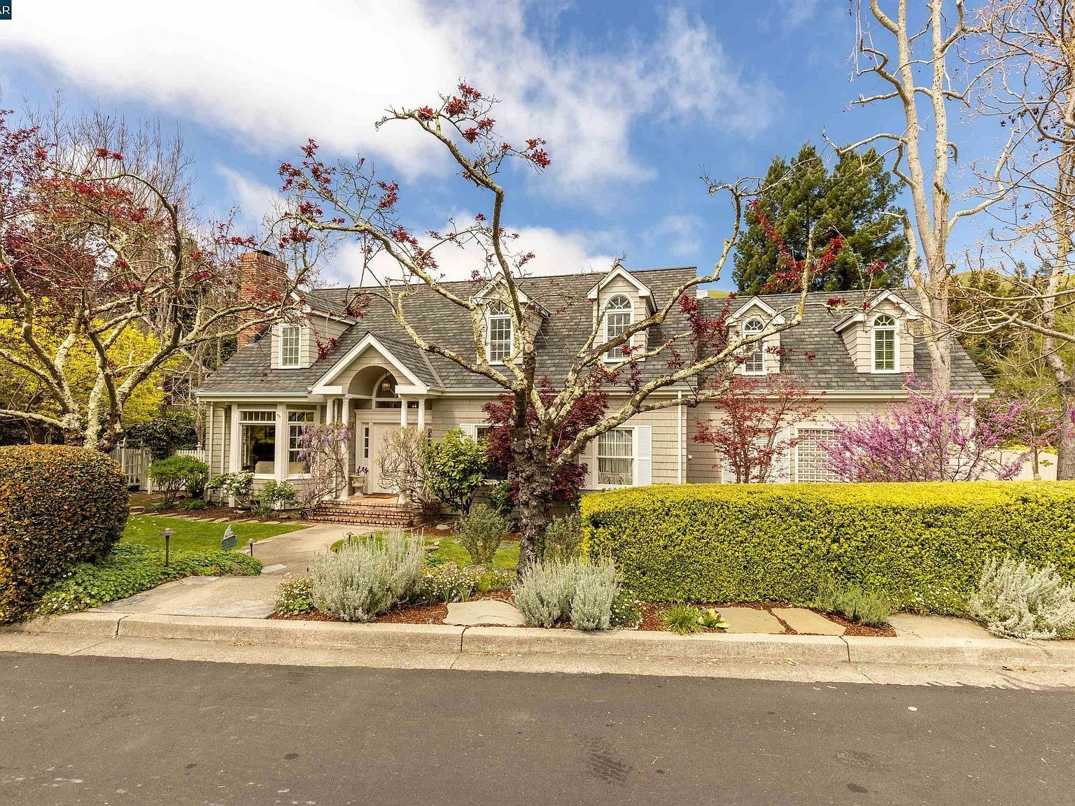 13 Merrill Dr