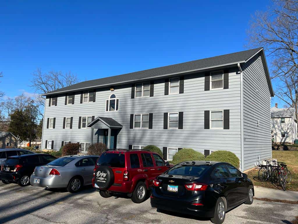 College Square Apartments