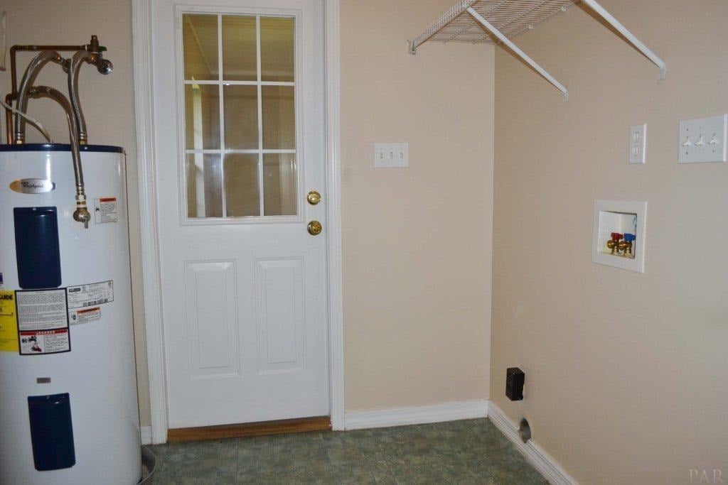 3100 Holley Pointe Rd