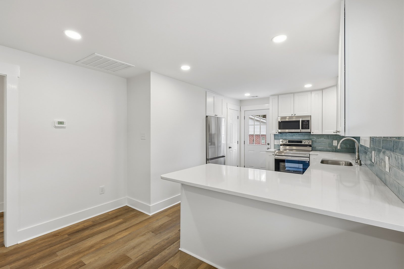 2156 New York Avenue