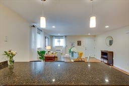 37 Kilby St