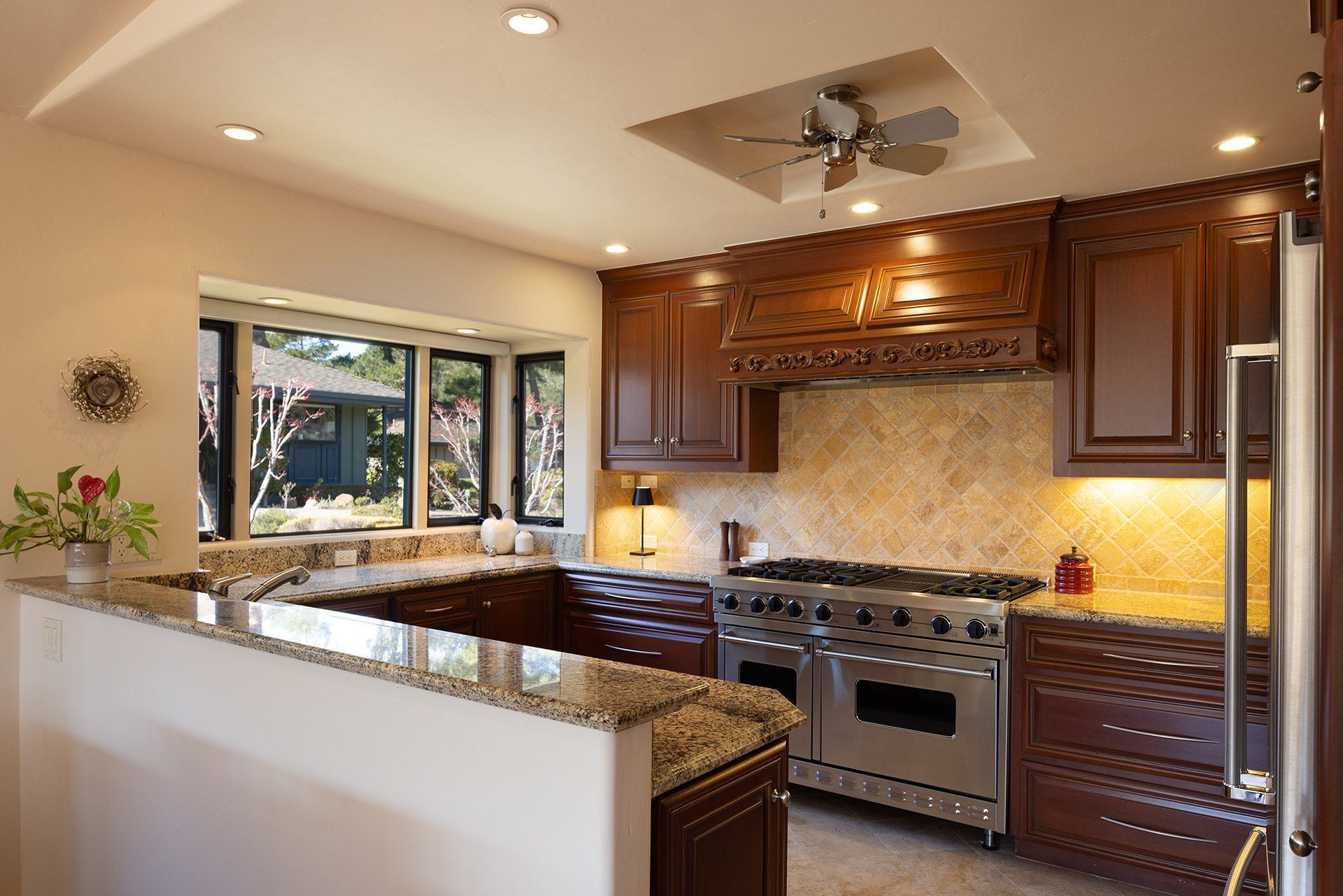 Stylish Del Mesa Retreat - 129 Del Mesa