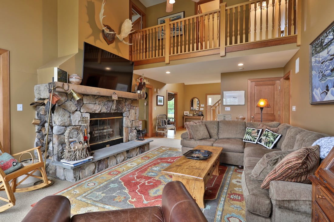 368 Maple Hill Rd