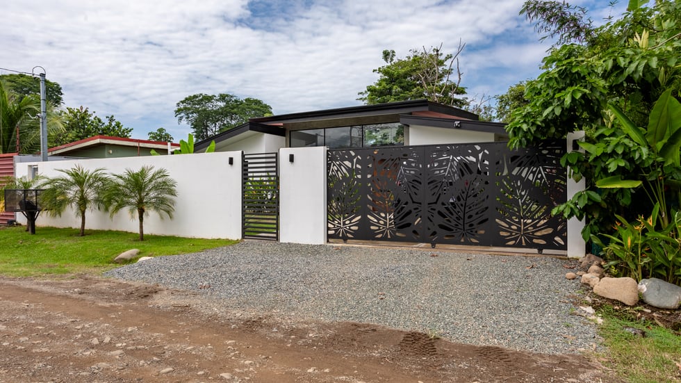 Beautiful 3 Bedroom 2 Bath Home in Playa Uvita Costa Rica