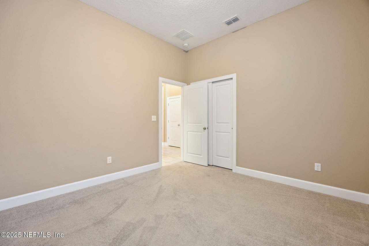 1479 Shadow Creek Dr