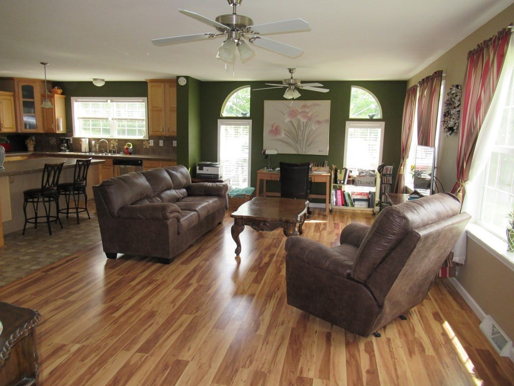 318 Brosman Rd