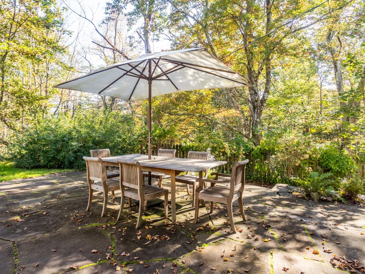 Ralph Vedder Compound